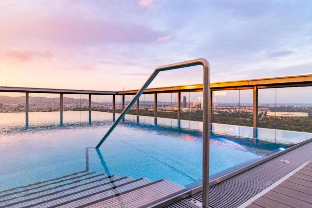 Mca Triiiple I Rooftop Pool I Free Parking I Netflix Βιέννη Εξωτερικό φωτογραφία
