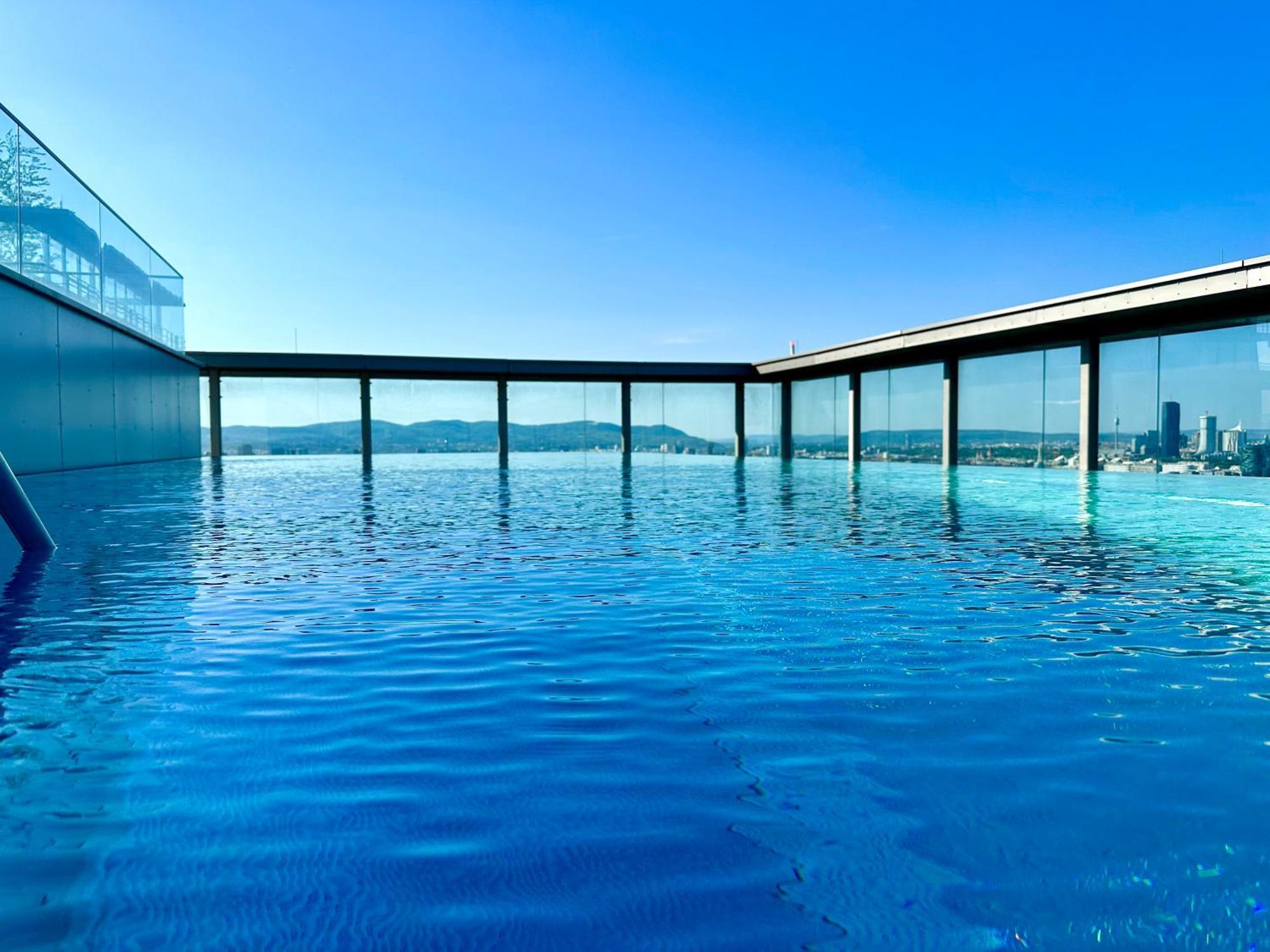 Mca Triiiple I Rooftop Pool I Free Parking I Netflix Βιέννη Εξωτερικό φωτογραφία